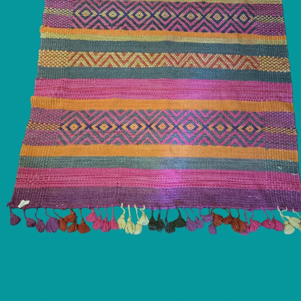 Vtg Handwoven Wool Kilim Rug Geometric Southwestern Boho Tassels Boho 4'x 6' - Picture 7 of 9